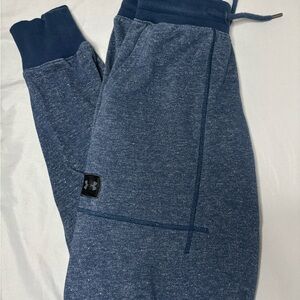 Under Armour Men's Heathered Navy Joggers